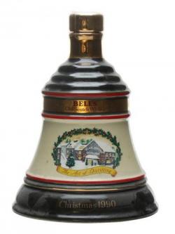 Bell's Christmas 1990 Decanter / Unboxed Blended Scotch Whisky