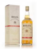 A bottle of Bellâ€™s Extra Special Blended Scotch Whisky (boxed) - 1980s