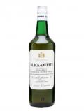 A bottle of Black& White / Screwcap / Bot.1970s Blended Scotch Whisky