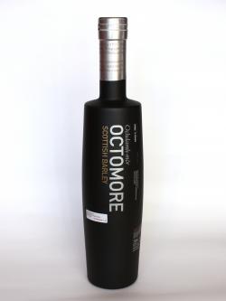 Bruichladdich Octomore  06.1 5 Year Old Scottish Barley Front side