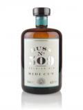 A bottle of Buss No.509 Midi Cut