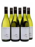 A bottle of Cloudy Bay Sauvignon Blanc 2016 / 6-pack