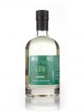 A bottle of Dà Mhìle Seaweed Gin