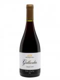 A bottle of De Martino Gallardia Cinsault 2016