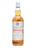A bottle of Dewar's White Label / Bot.1970s Blended Scotch Whisky