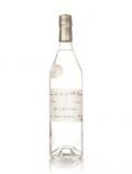 A bottle of Domaine Boingnres Eau de Vie de Folle Blanche