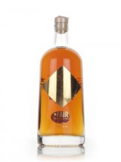 FAIR. Rum XO Gold Label Acacia Cask Finish (La Maison du Whisky 60th Anniversary)