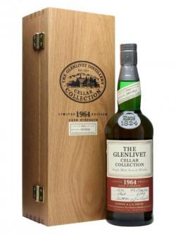 Glenlivet 1964 / Cellar Collection Speyside Single Malt Scotch Whisky