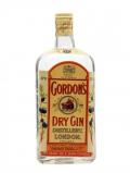 A bottle of Gordon's Dry Gin/ Bot.1950s / Spring Cap