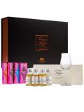 A bottle of Whisky and Chocolate Pairing Gift Set / 4x3cl