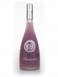 A bottle of Hpnotiq Harmonie