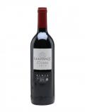 A bottle of Lealtanza Rioja Crianza 2014