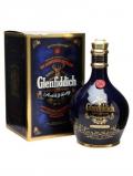 A bottle of Glenfiddich 18 Year Old /  Ancient Reserve / Blue Spode Speyside Whisky