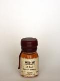 A bottle of J W Dant / Special Reserve Kentucky Straight Bourbon Whiskey