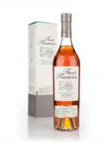 A bottle of Trois Rivires 7 Year Old 2005 - Single Cask