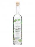 A bottle of Waqar Pisco / 40% / 70cl